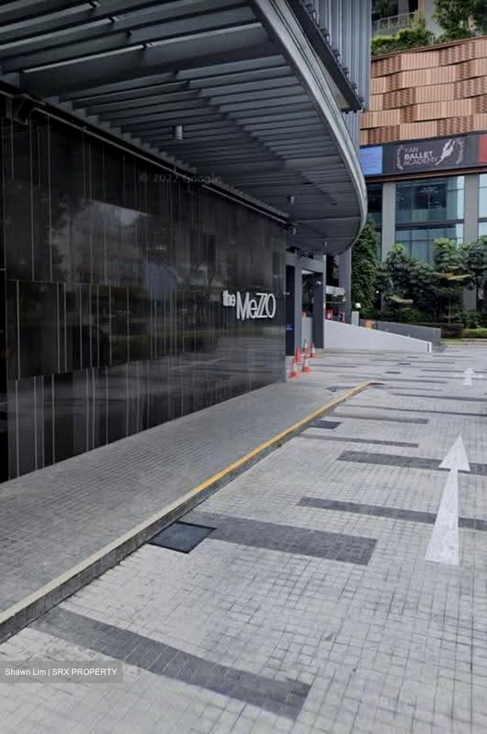 The Mezzo (D12), Retail #626857681